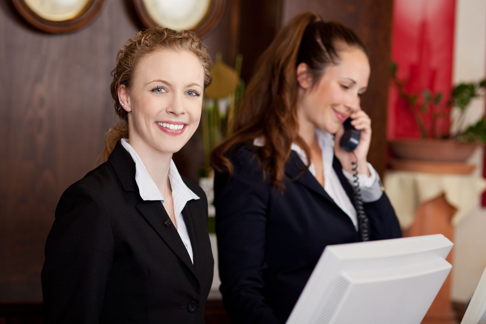 What Are The Most Important Questions Your Reservation Agent Should Ask