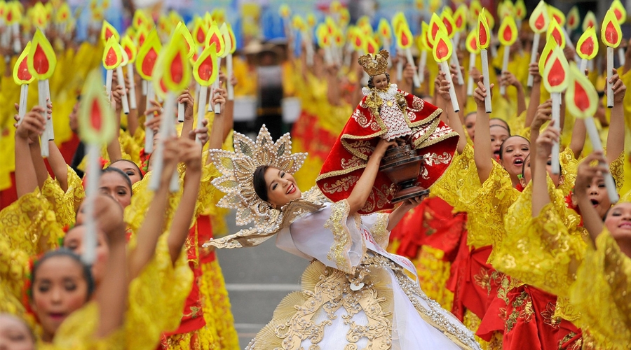 The Sinulog Festival in Manila (Image by Photoquest Adventures)