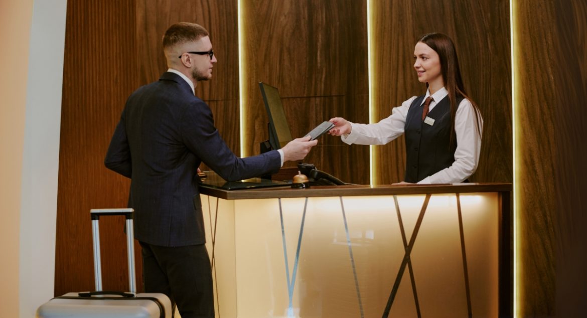 hotel rate parity