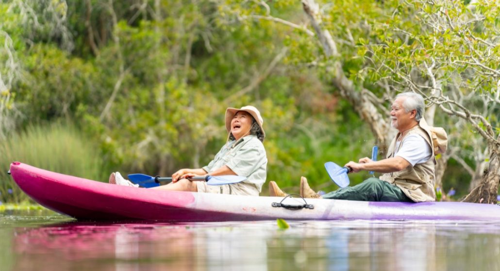Quảng bá các hoạt động dành cho người lớn tuổi yêu thích phiêu lưu